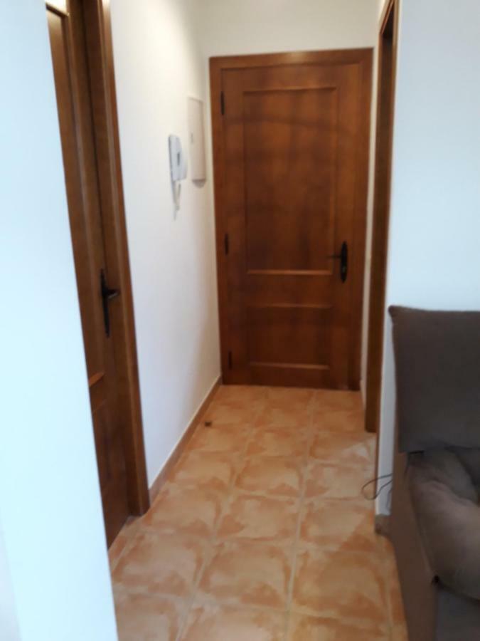Apartament De La Lali Roní מראה חיצוני תמונה
